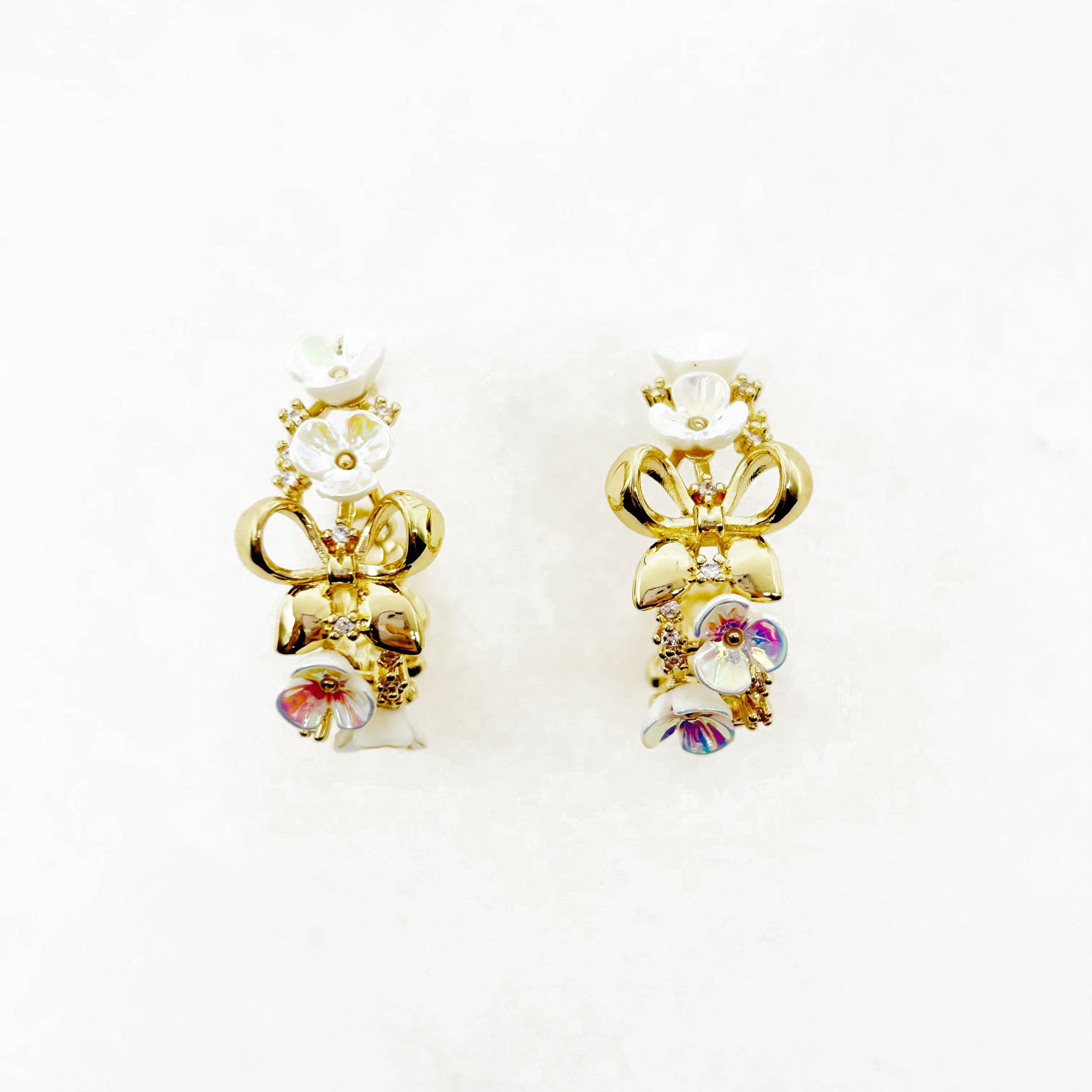 韓國 925純銀 水鑽 金屬 花朵 蝴蝶 簍空 華麗 耳針式耳環