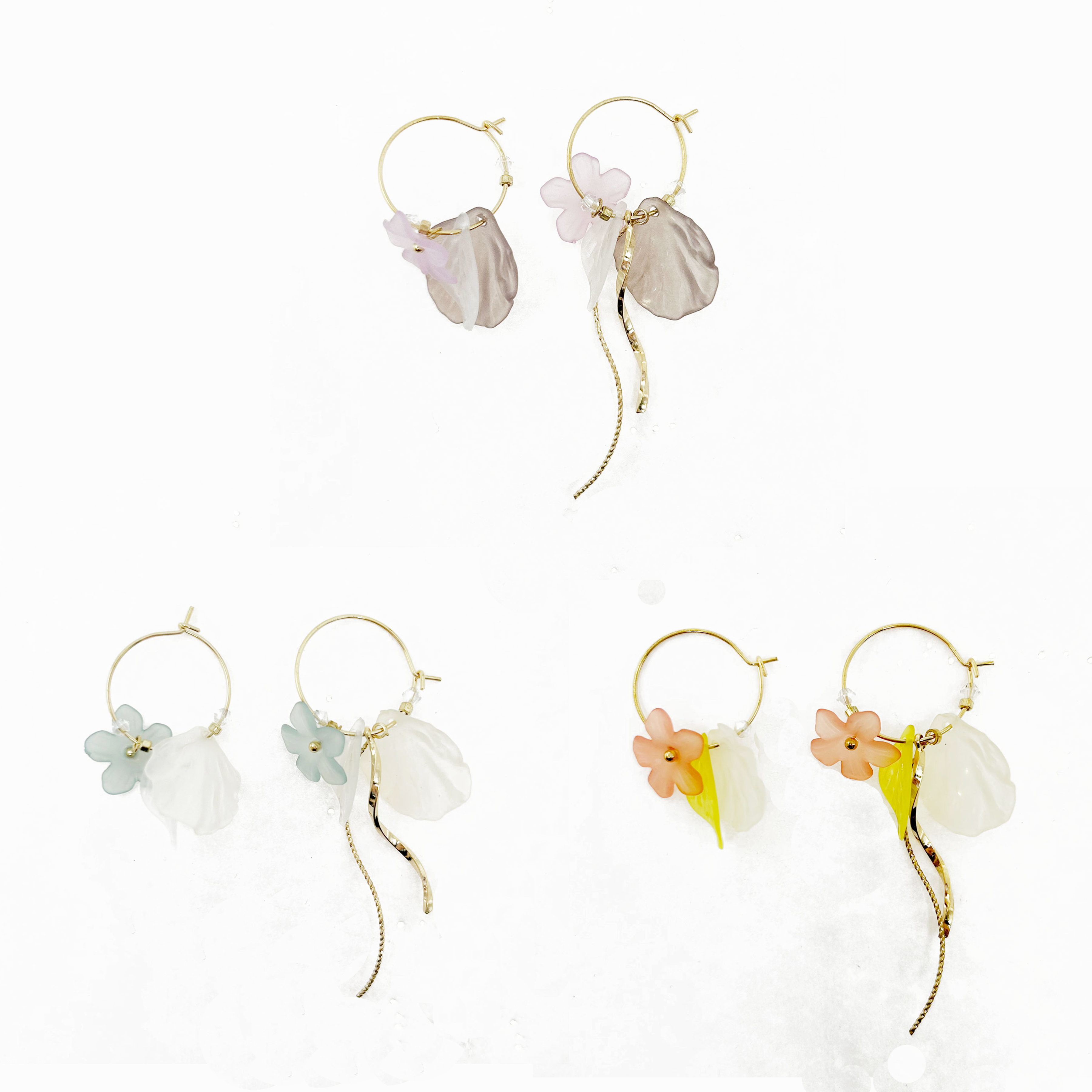 韓國 金屬 花瓣 花朵 三色 耳針式耳環