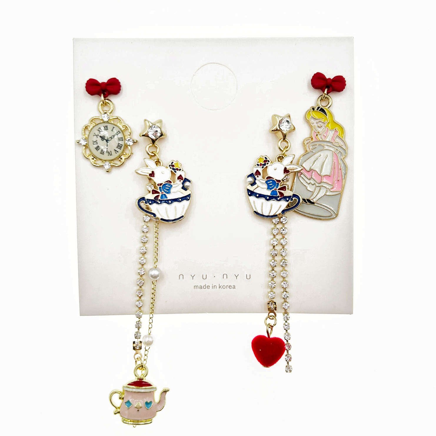 韓國 水鑽 珍珠 愛麗絲夢遊仙境 愛心 垂墜感 造型 耳針式耳環