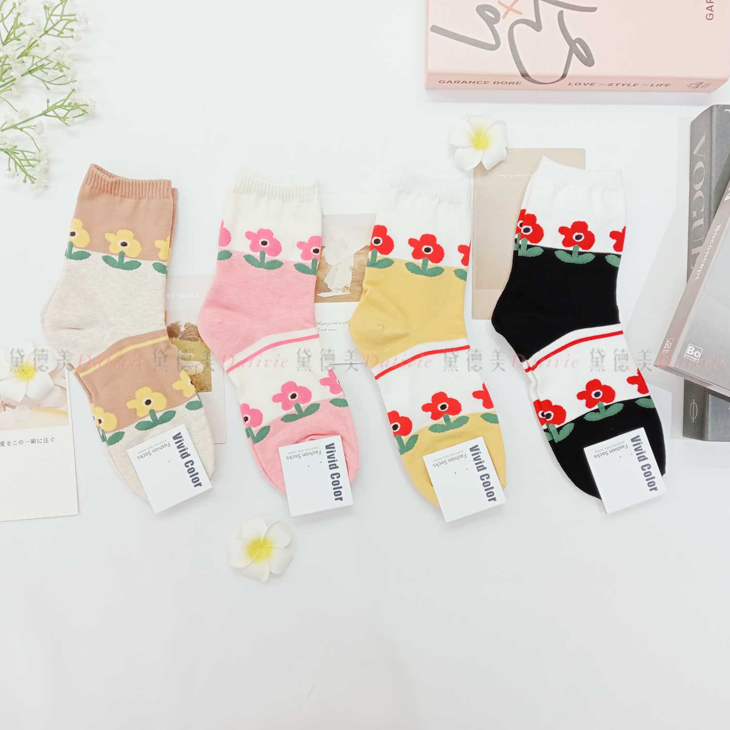 韓國襪 花朵 條紋 拼色 四色 半統襪