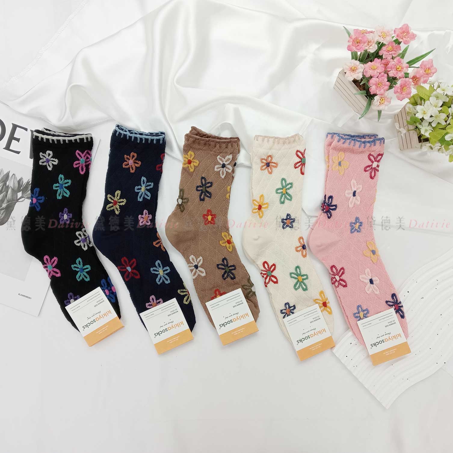 韓國襪 花朵 菱格紋 五色 中統襪
